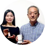 アロマスター株式会社　CRMチーム　鈴木 千恵様、代表取締役社長　神田 秀昭様