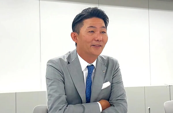 取締役副社長 細田真也様